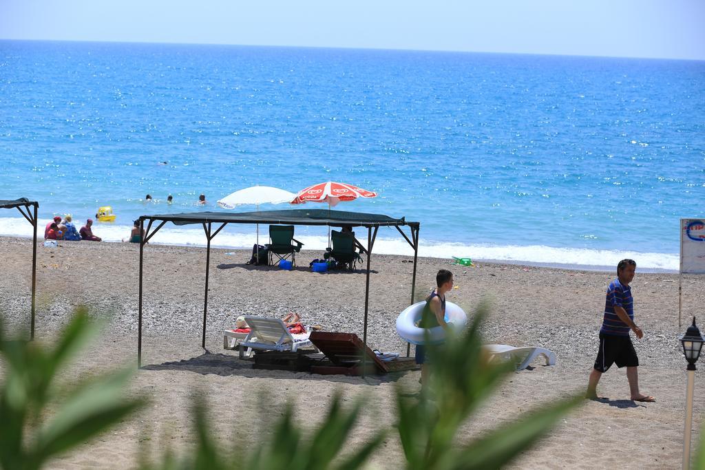 Mavi Cennet Camping Caravan Kızılot Екстериор снимка