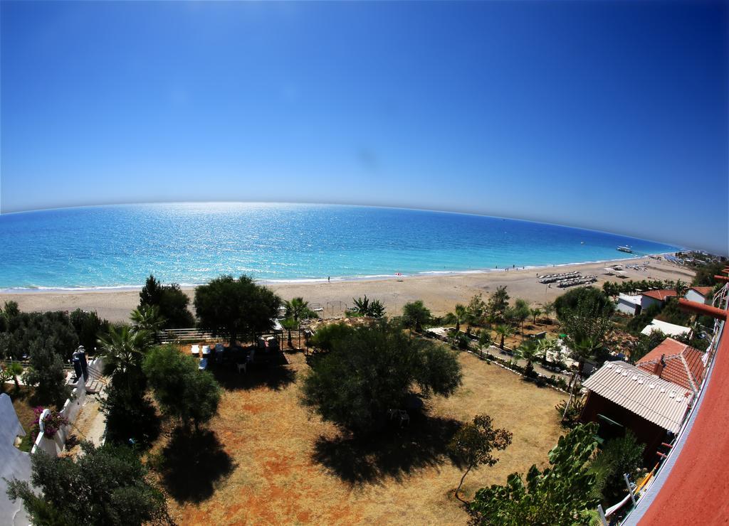 Mavi Cennet Camping Caravan Kızılot Екстериор снимка